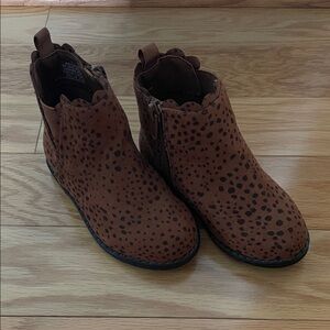 GAP Brown Kids Boots with Black Dots